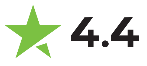 A green five-point star icon next to the black text '4.4'.